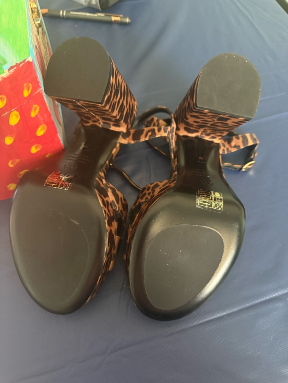 Stuart Weitzman DAYNA PLATFORM SANDAL 110 - Picture 5 of 5